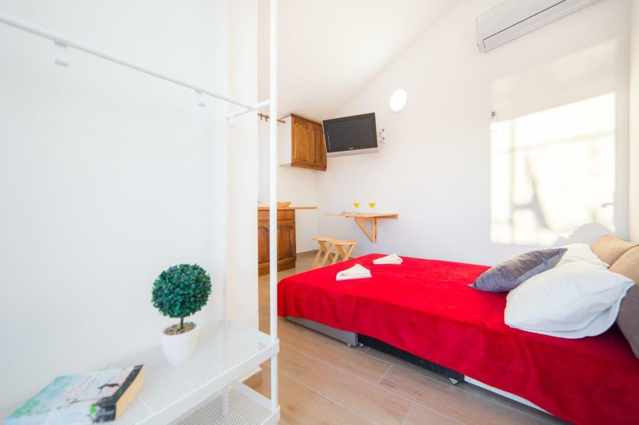 Apartments Relax Baška Voda Dış mekan fotoğraf