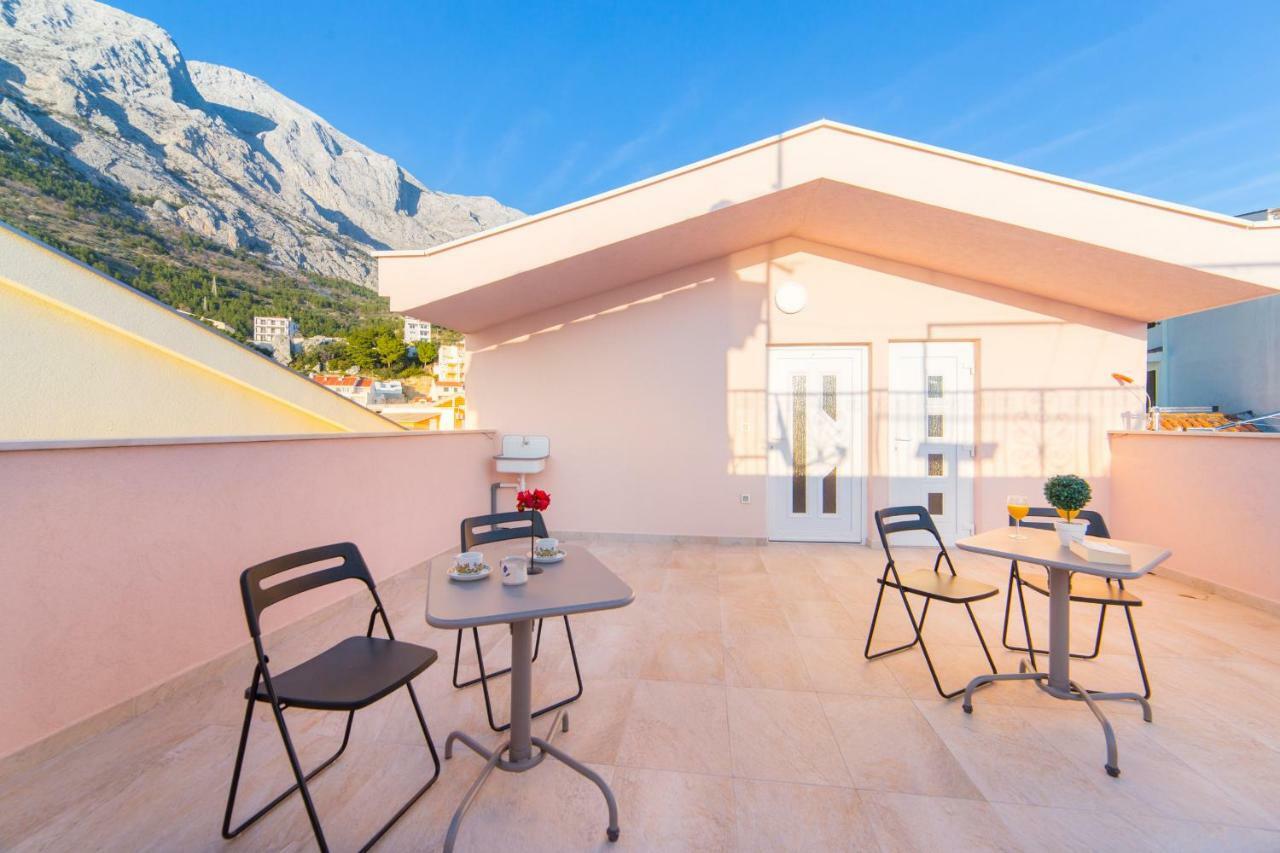 Apartments Relax Baška Voda Dış mekan fotoğraf