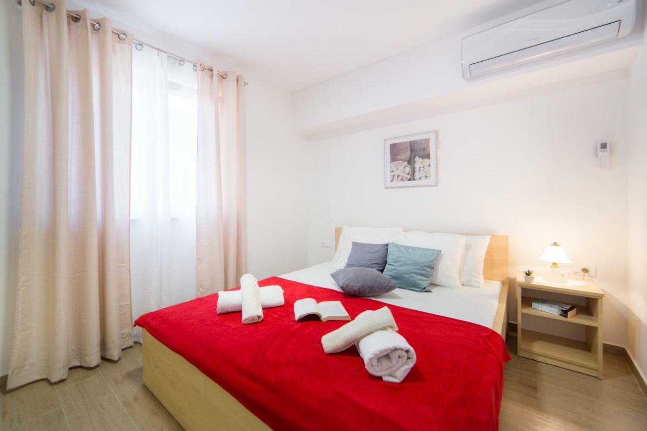Apartments Relax Baška Voda Dış mekan fotoğraf